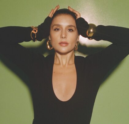 Jessie Ware comparte su single “Remember Where You Are”