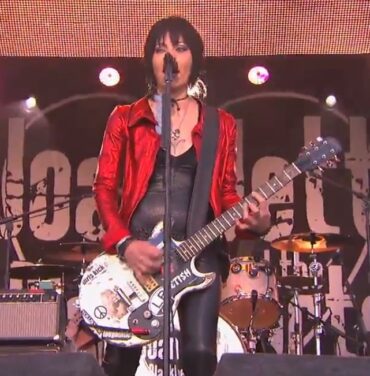 Joan Jett & The Blackhearts debutan 