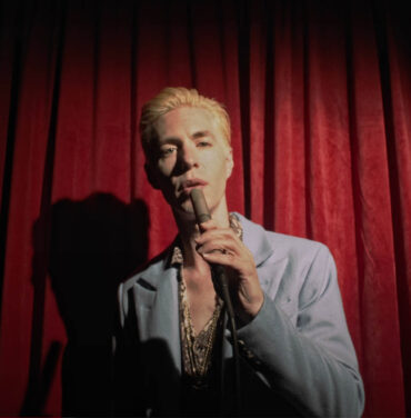 Joe Cardamone estrena video para “Baby Blue”