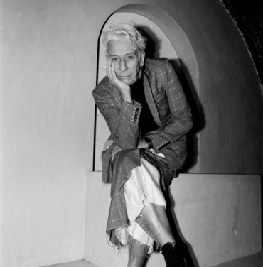 John Cale anuncia fecha del estreno de su álbum 'MERCY'