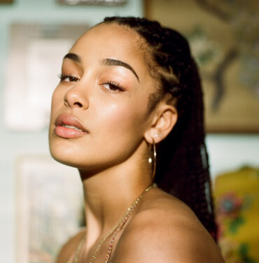 Jorja Smith estrena “Addicted”