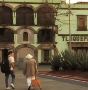 Juan Wauters recorre la Ciudad en video