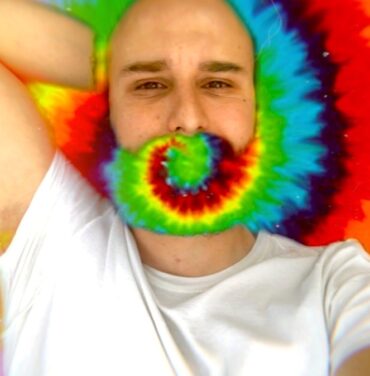 Escucha 'Colguije', el nuevo EP de Juan Soto