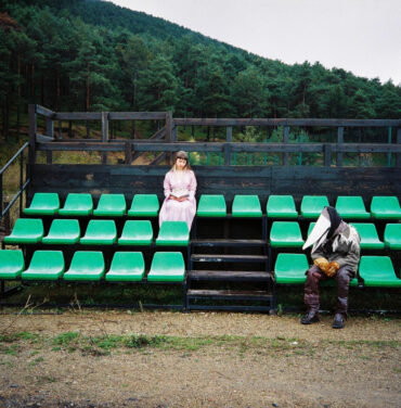 “algo para pasar los días”, el nuevo single de Julia Amor