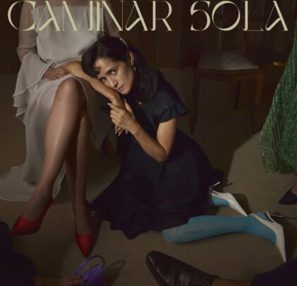 Julieta Venegas estrena “Caminar Sola”