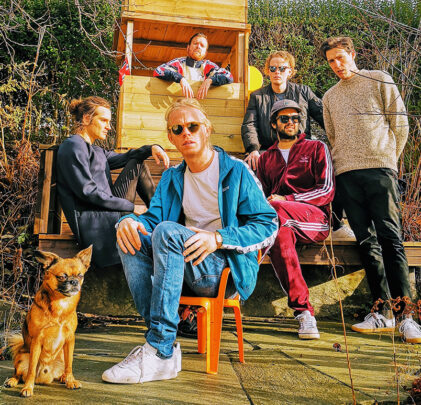 Kakkmaddafakka estrena video para “Naked Blue”