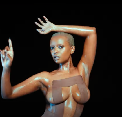 Kelela comparte video para “On the Run”