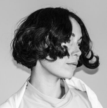 Kelly Lee Owens presenta “Corner Of My Sky”, su nuevo single