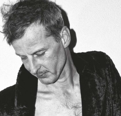 Khan Of Finland presentará música nueva y serie de retratos