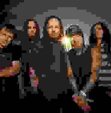 Korn regresa a México