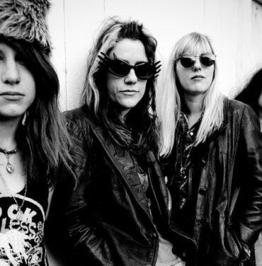 L7 lanza nueva edición de 'Smell the Magic' por sus 30 años
