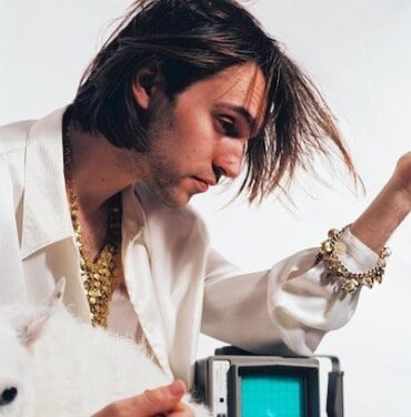 LA Priest estrena el video de 