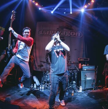 Noche de punk y atasque con Lagwagon