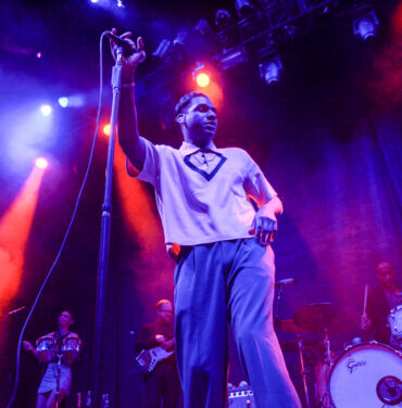Leon Bridges en El Plaza