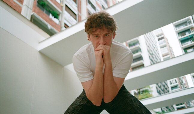 LOUTA estrena ‘Un instante’, su nuevo álbum
