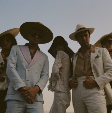 La Femme surfea las aguas con “Aloha Baby”