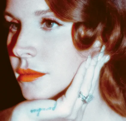 Lana Del Rey le da un nuevo título a su próximo álbum