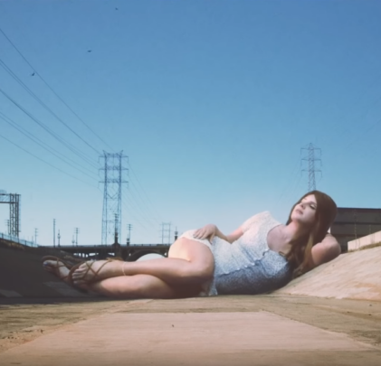 Lana Del Rey comparte el video 