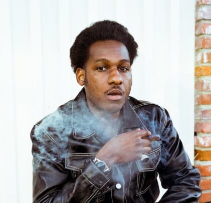 Leon Bridges comparte edición deluxe de su álbum 'Gold-Diggers Sound'