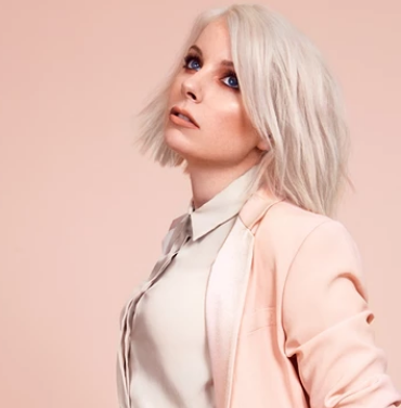Little Boots comparte el disco 'Working Girl'