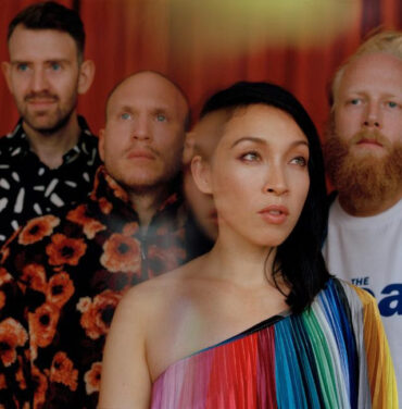 Little Dragon estrena video de “Lover Chanting”