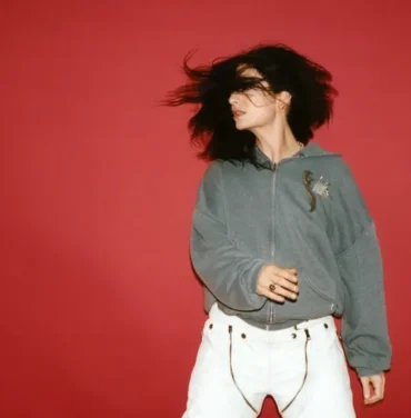 Lorde anuncia su nuevo álbum, ‘Virgin’