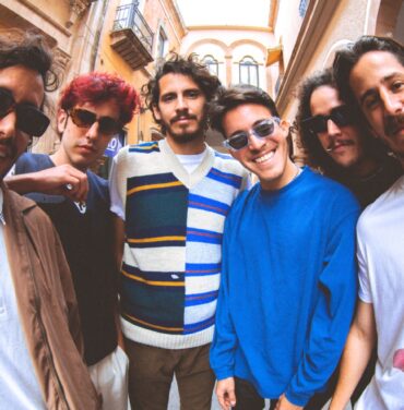 Escucha “Nora”, el nuevo sencillo de Los Flakos