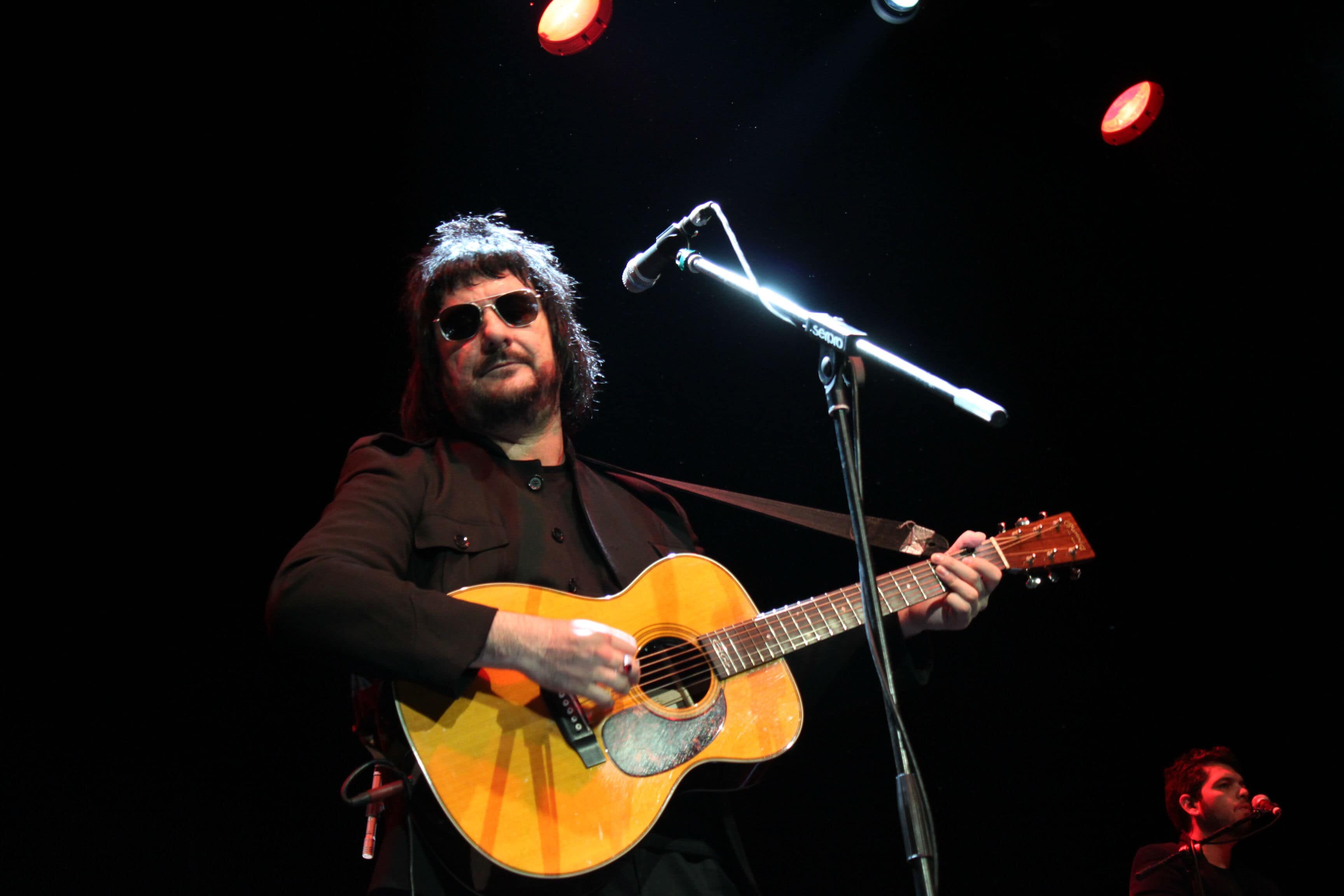 LOS TRES: LEYENDAS INTEMPORALES