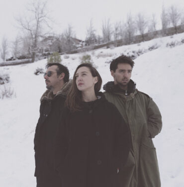 Escucha “Fantasmas”, lo nuevo de Los Tristes