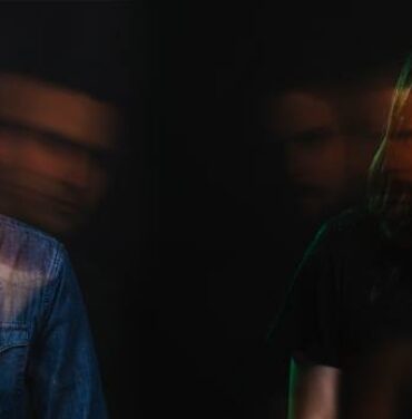 Escucha 'Calor Central', lo nuevo de Los Mundos