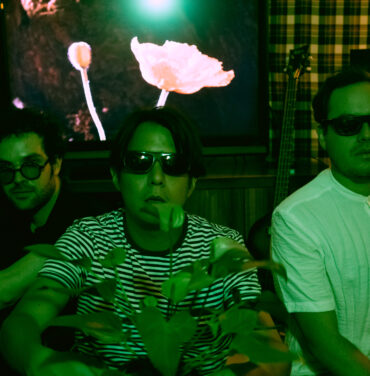 Los Blenders estrena “Demasiado bien”