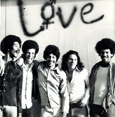 Love lanzará un increíble box set