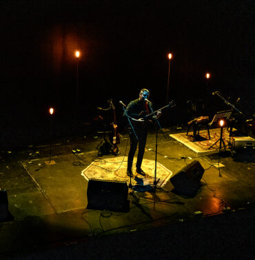 Low Roar en el Teatro Milán