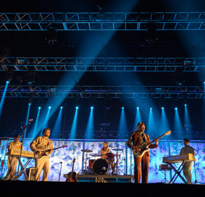 Metronomy en el Pepsi Center WTC