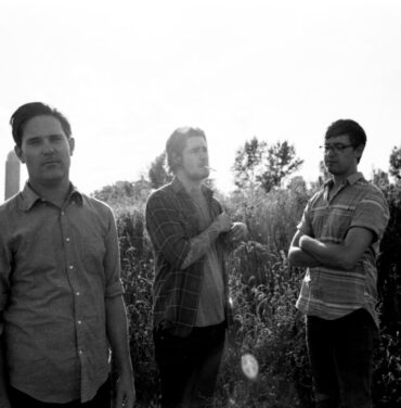 METZ comparte dos canciones nuevas