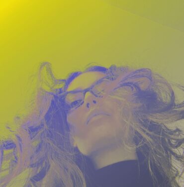 MJ Baez estrena “Reflejo” con Amo Amo