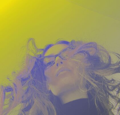 MJ Baez estrena “Reflejo” con Amo Amo