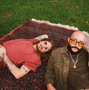 MNKYBSNSS estrena ”Horas”