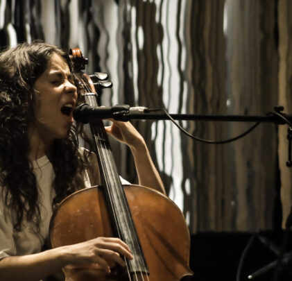 Viva la Chopa: Mabe Fratti y Mint Field en el Museo del Chopo