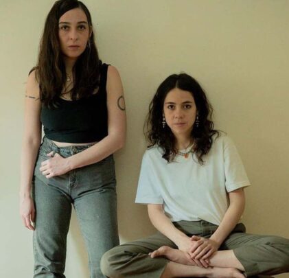 Mabe Fratti y Concepción Huerta estrenan “Estática”