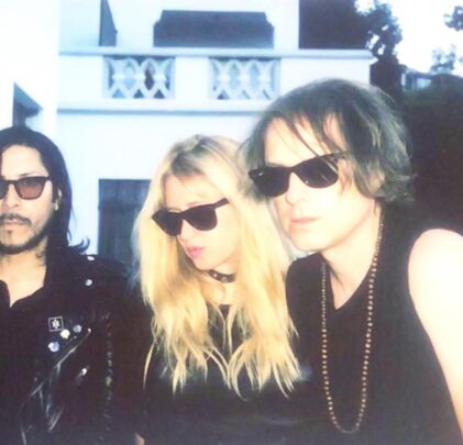 Magic Wands presenta video para “Wash the Tears Away”