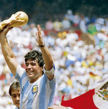 Diego Armando Maradona y su legado en la Música