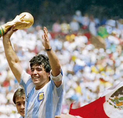 Diego Armando Maradona y su legado en la Música