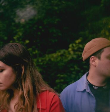 Marco Mares y Fer Casillas comparten el tema “Refugio”