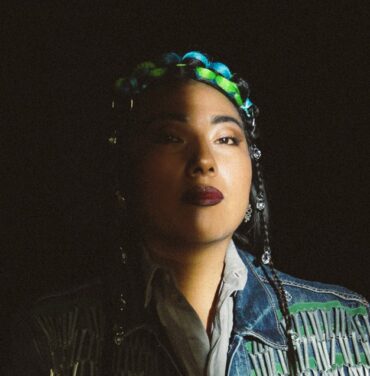 Escucha “Qué Mujer”, lo nuevo de Mare Advertencia Lirika