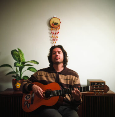 Escucha “Outerlands”, el nuevo sencillo de Marinero