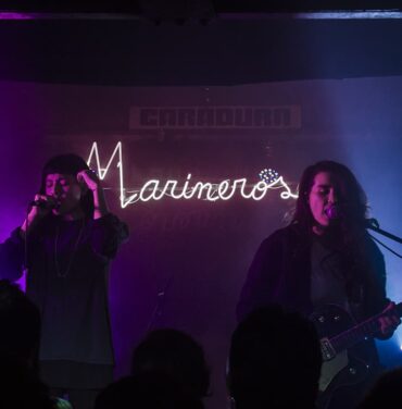 Marineros, Sotomayor y Convex Mirror en Caradura