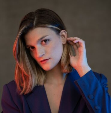 Martina Flores tornadizo pop vintage directo desde Argentina