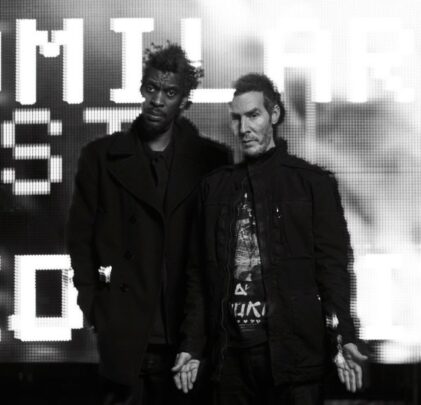 Massive Attack colabora con Adam Curtis para los visuales de su tour