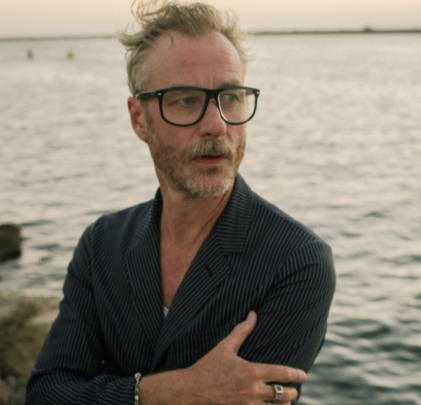 Matt Berninger libera su sencillo “Let It Be”